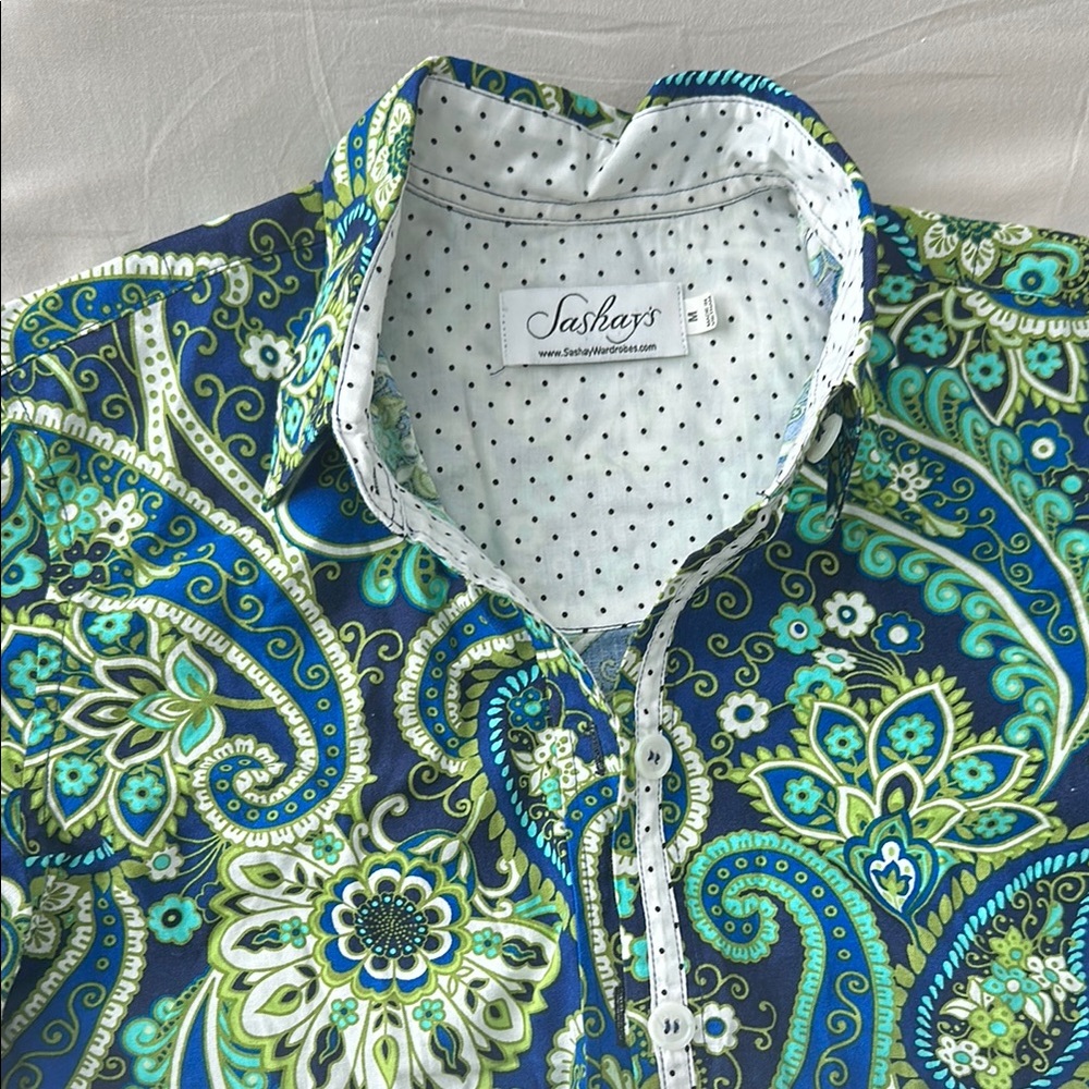 Sashay’s 100% Cotton Paisley Button-Up Shirt